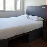 Hotel Easyhotel Centre 2*