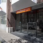 Easyhotel Centre Hotel
