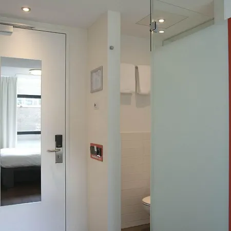 Hotel Easyhotel Den Haag