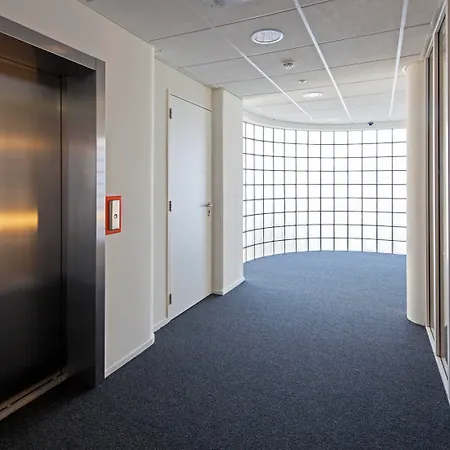 Hotel Easyhotel
