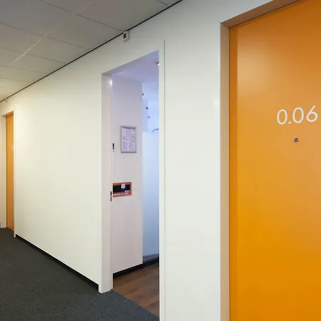 Hotel Easyhotel Centre