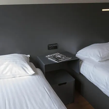 호텔 Easyhotel Centre 헤이그