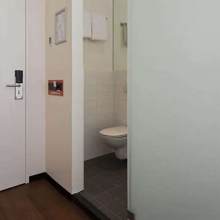 Hotel Easyhotel Centre
