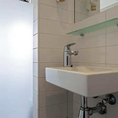 Easyhotel Centre 2* La Haya