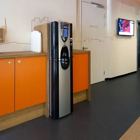 Hotel Easyhotel Centre