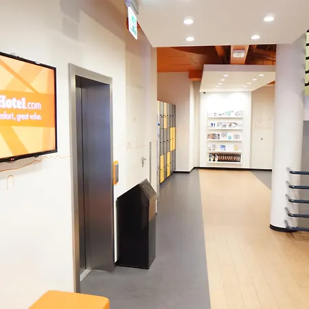 Easyhotel Centre Hotel L'Aia
