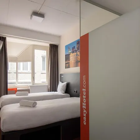 Easyhotel Centre 2* The Hague