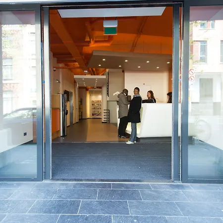 호텔 Easyhotel Centre