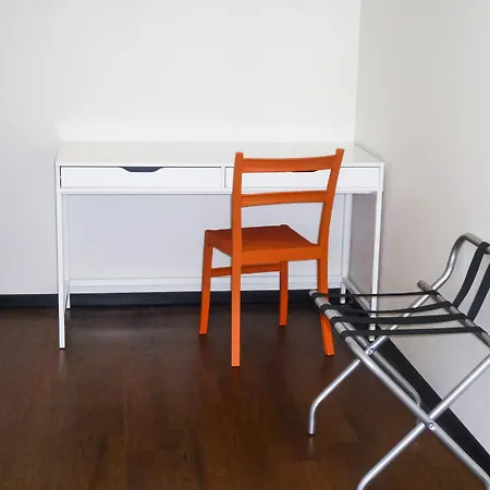 Easyhotel Centre L'Aia