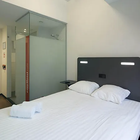 호텔 Easyhotel Centre