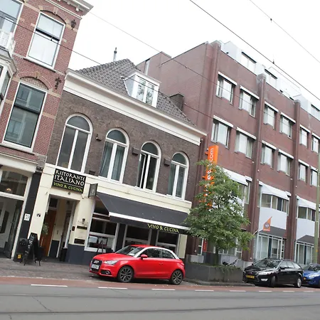 Easyhotel Centre