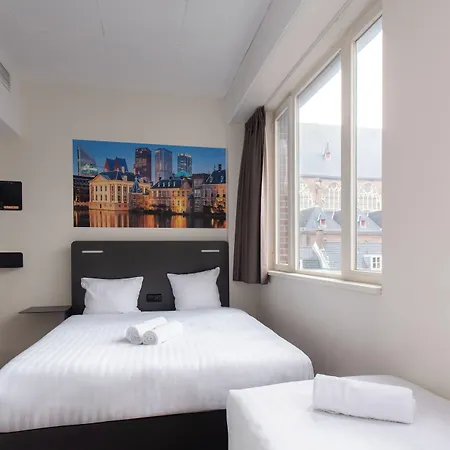 Hotel Easyhotel Centre 2*