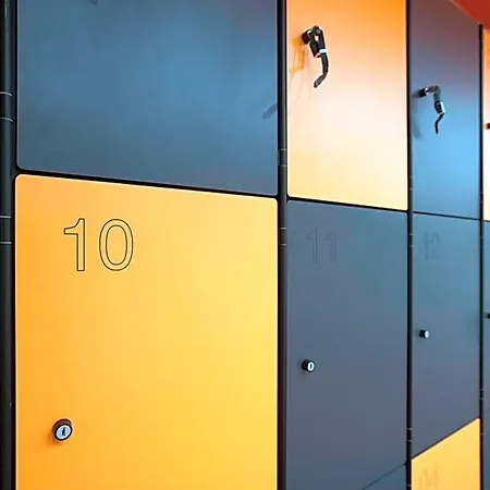 Hotel Easyhotel Centre 2*