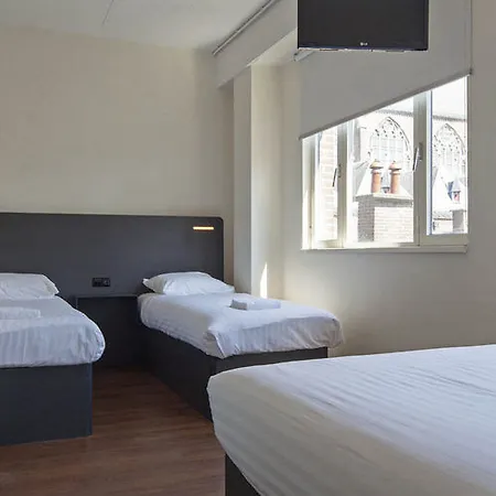 Easyhotel Centre