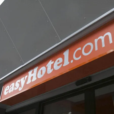Easyhotel Centre 2* The Hague