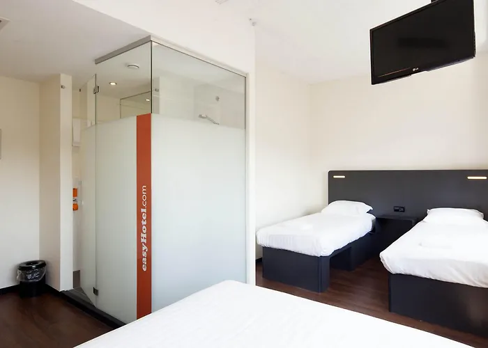 Szálloda Easyhotel Centre