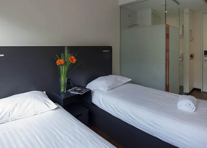 Szálloda Easyhotel Centre