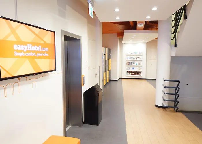 Easyhotel Centre Hotel La Haya