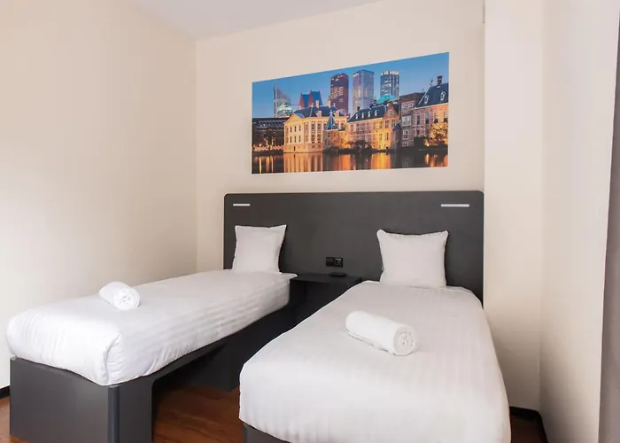 Easyhotel Centre Szálloda