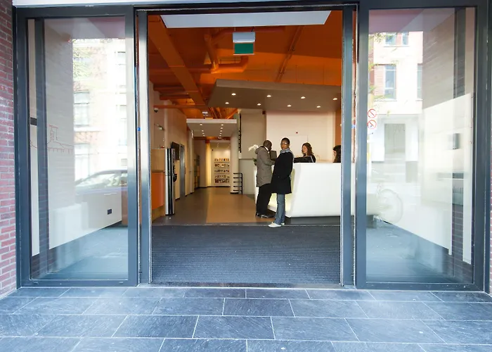 Hotel Easyhotel Centre