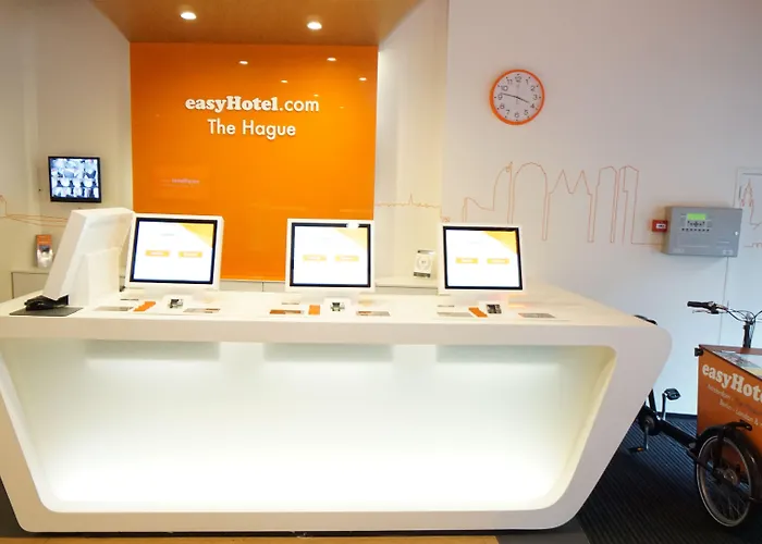 Easyhotel Centre Hotel Haga