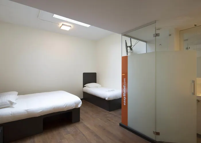 Easyhotel Centre Szálloda 2*