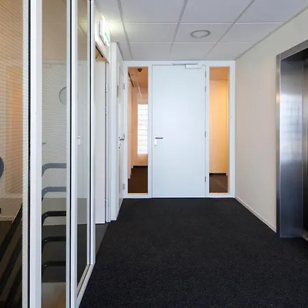 Hotel Easyhotel Centre 2*