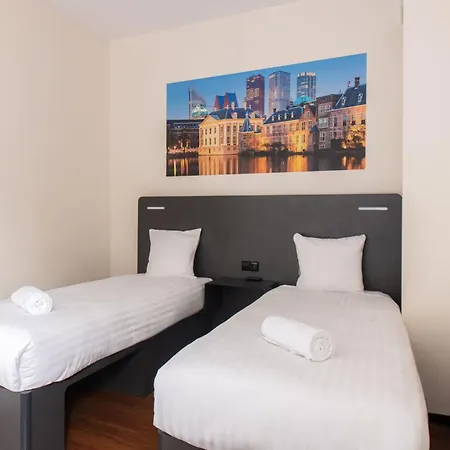 Easyhotel Centre Hotel