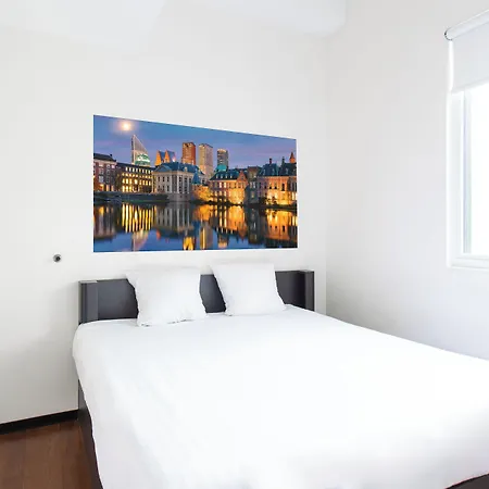 Hotel Easyhotel Centre 2*