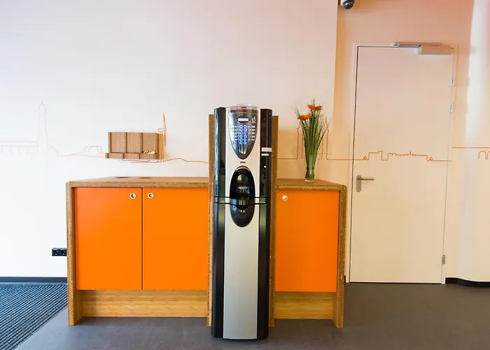 Easyhotel Centre Hotel 2*