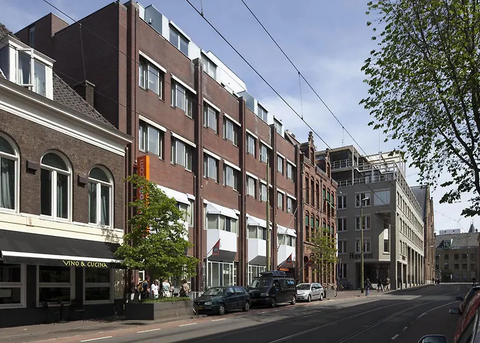 Hotel Easyhotel Centre