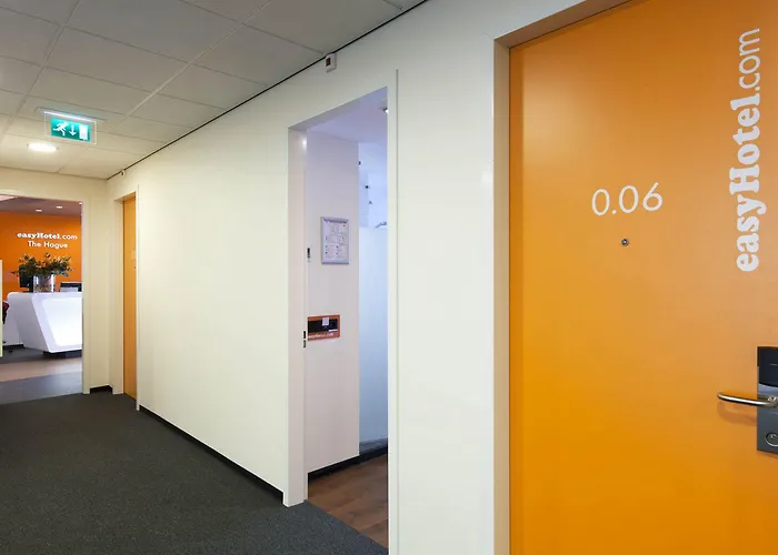 Hotel Easyhotel Centre